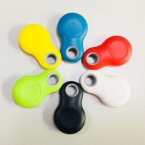 Bluetooth anti loss device selfie camera shell protective locator placket buckle keychain shell